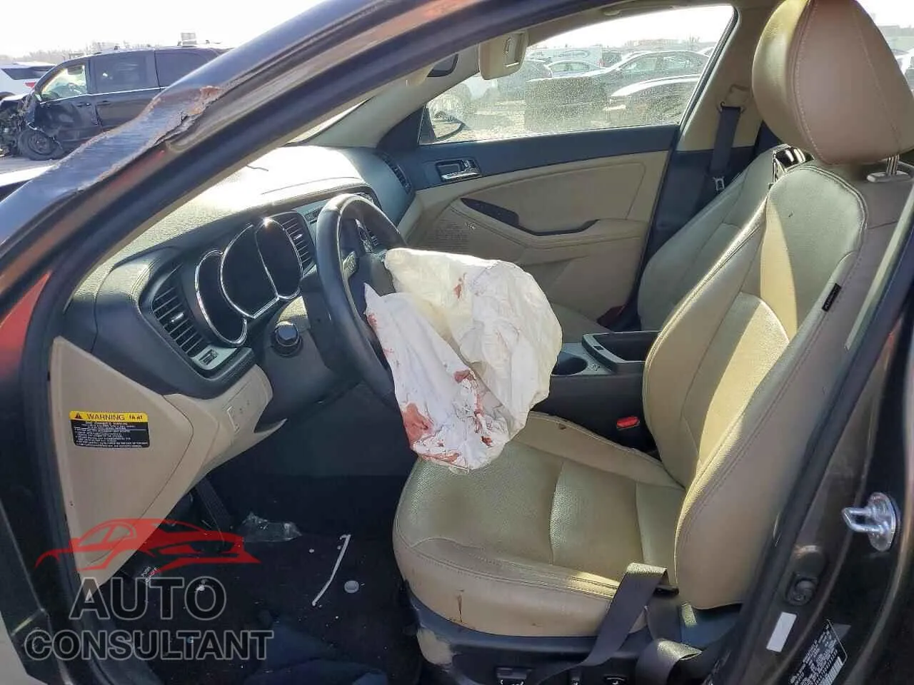 2013 KIA OPTIMA Damaged VIN 5XXGN4A79DG255236 – exterior detail
