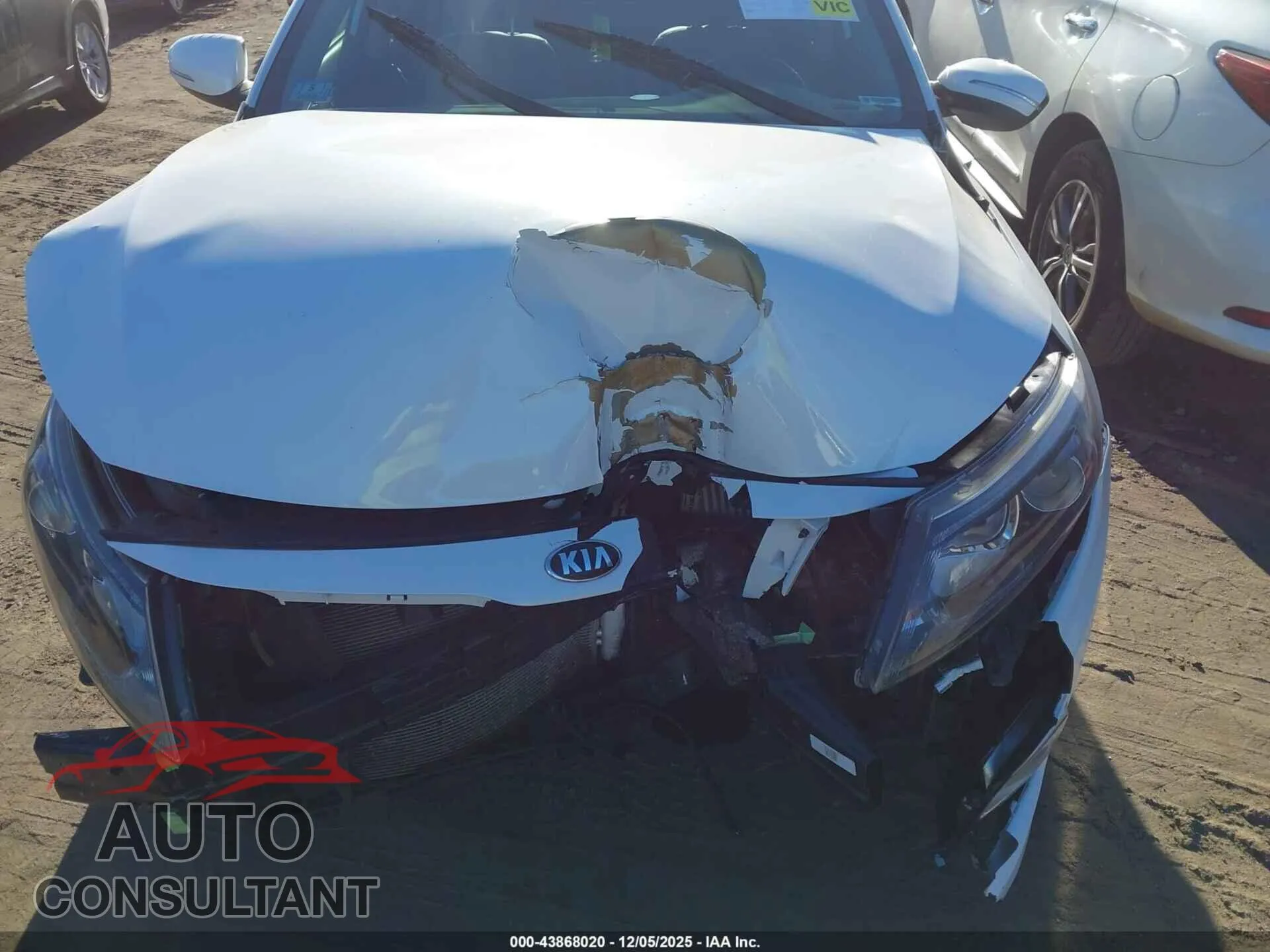 2015 KIA OPTIMA Damaged VIN 5XXGR4A63FG459934 – engine bay