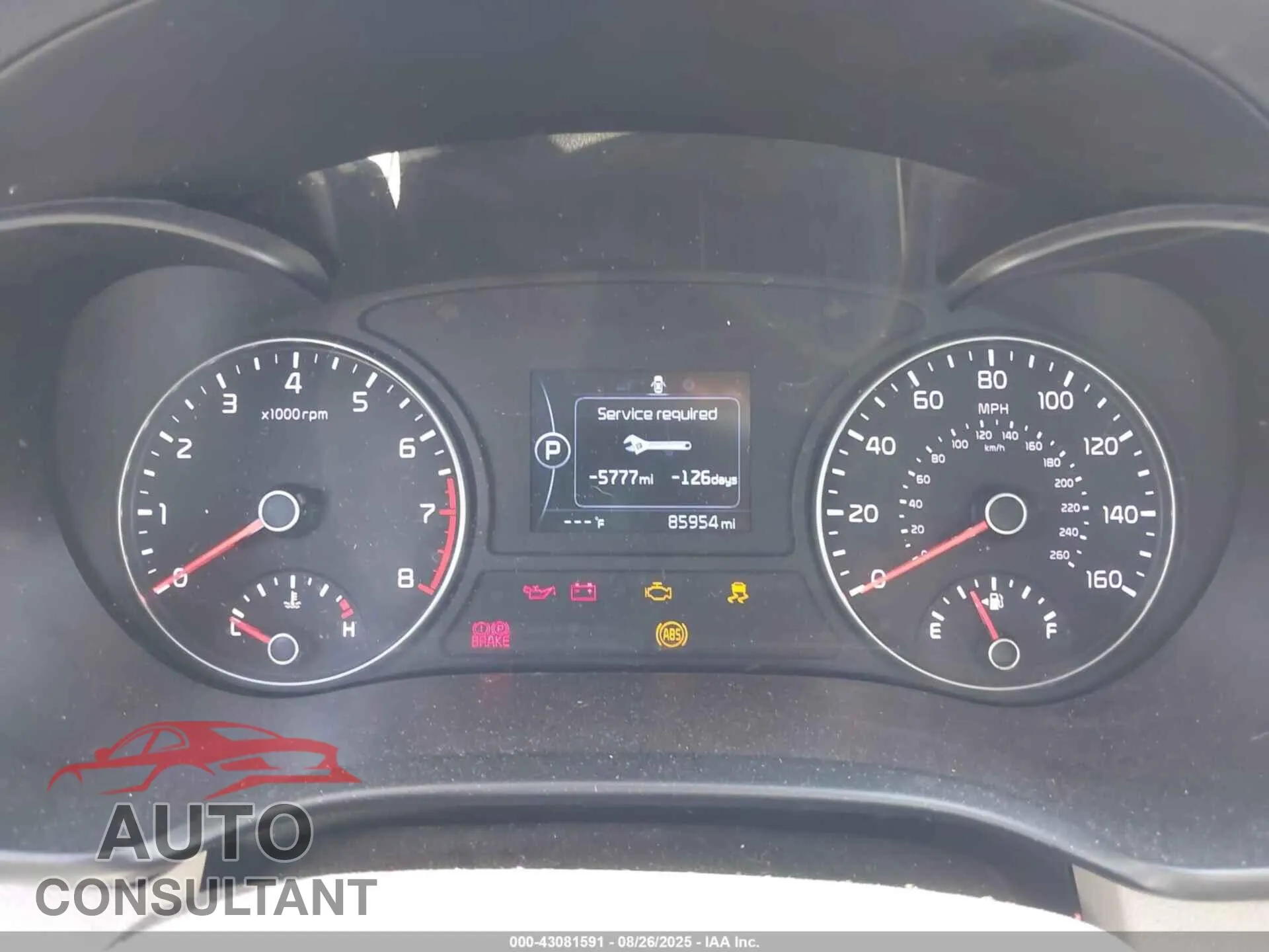 2016 KIA OPTIMA Damaged VIN 5XXGT4L32GG028099 – exterior detail