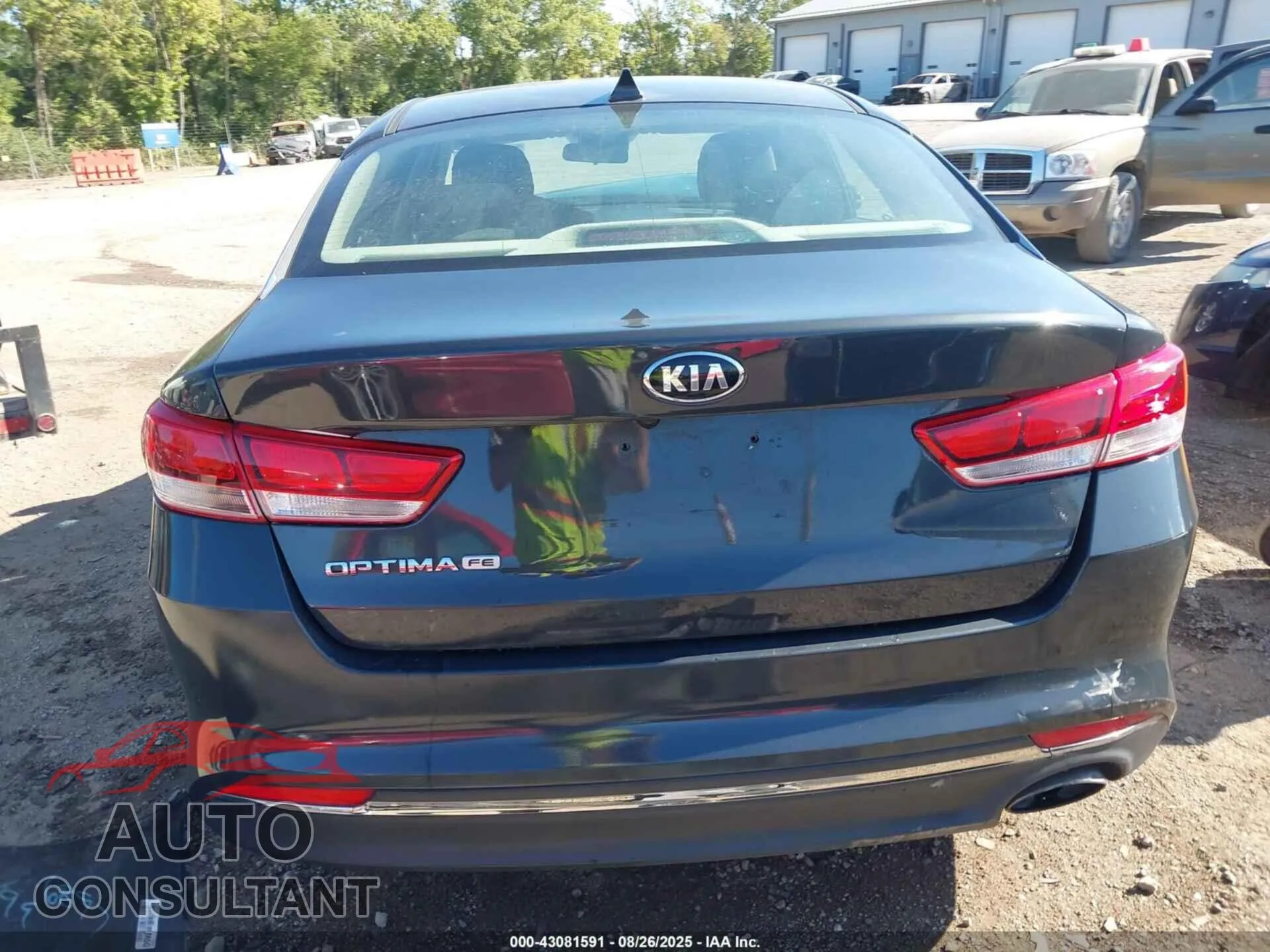 2016 KIA OPTIMA Damaged VIN 5XXGT4L32GG028099 – photo 17