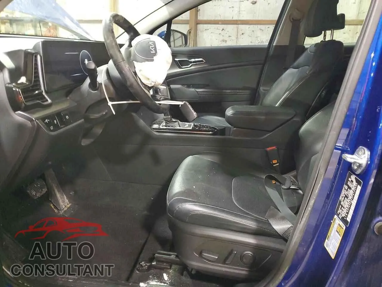 2023 KIA SPORTAGE Damaged VIN 5XYK4CAF3PG120560 – exterior detail