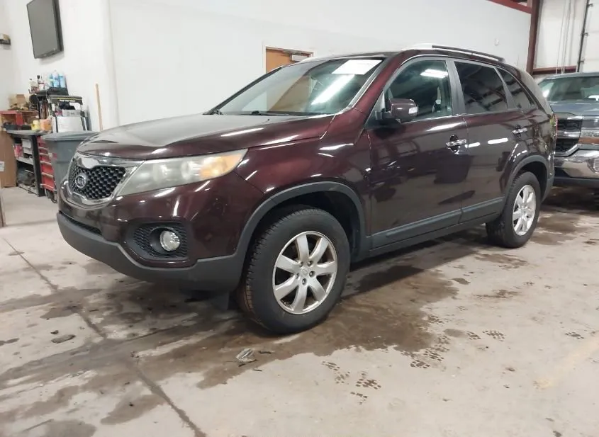 2011 KIA Sorento Used VIN 5XYKT4A10BG089404 – rear exterior