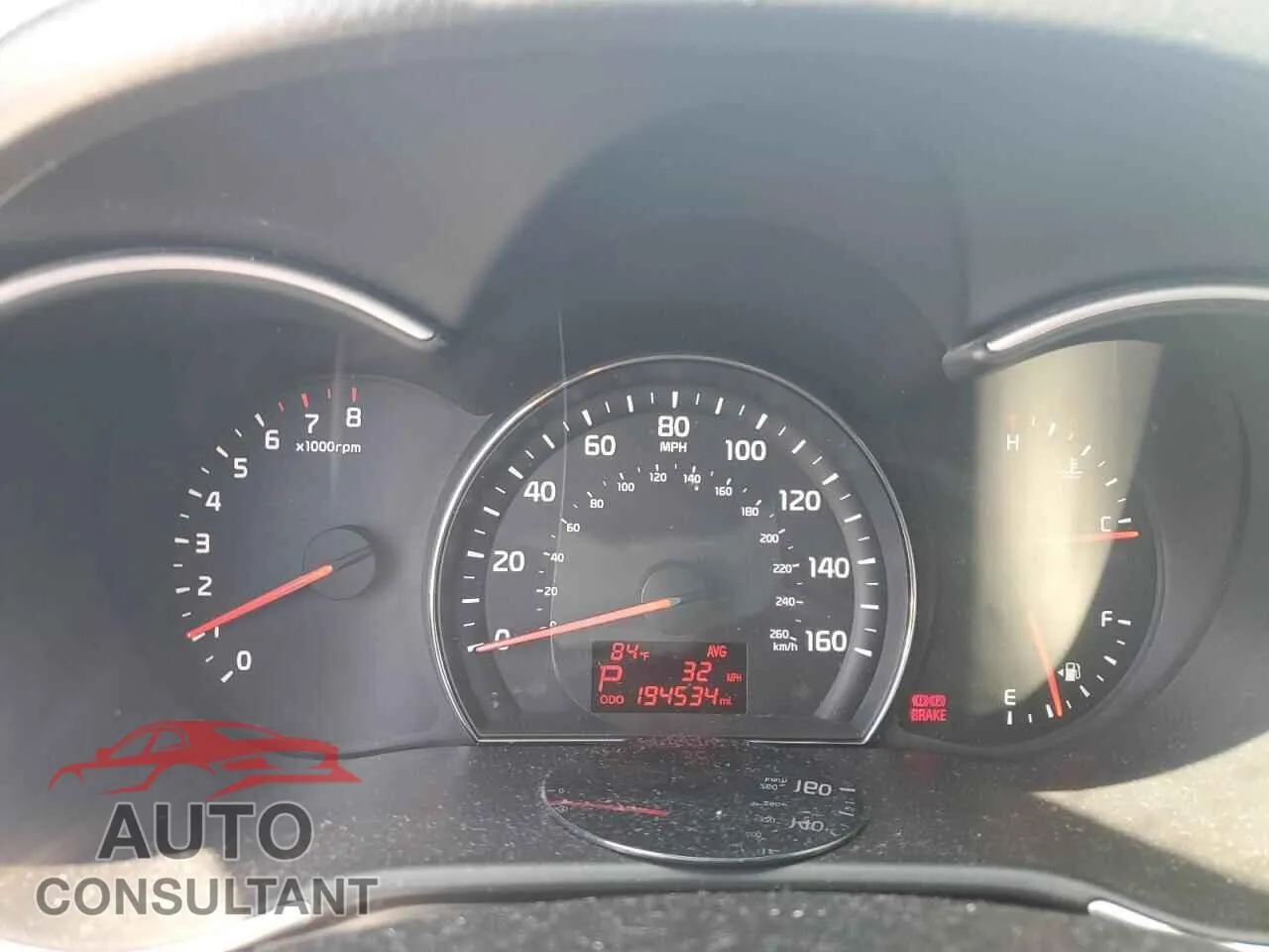 2014 KIA SORENTO Used VIN 5XYKT4A67EG432189 – trunk area