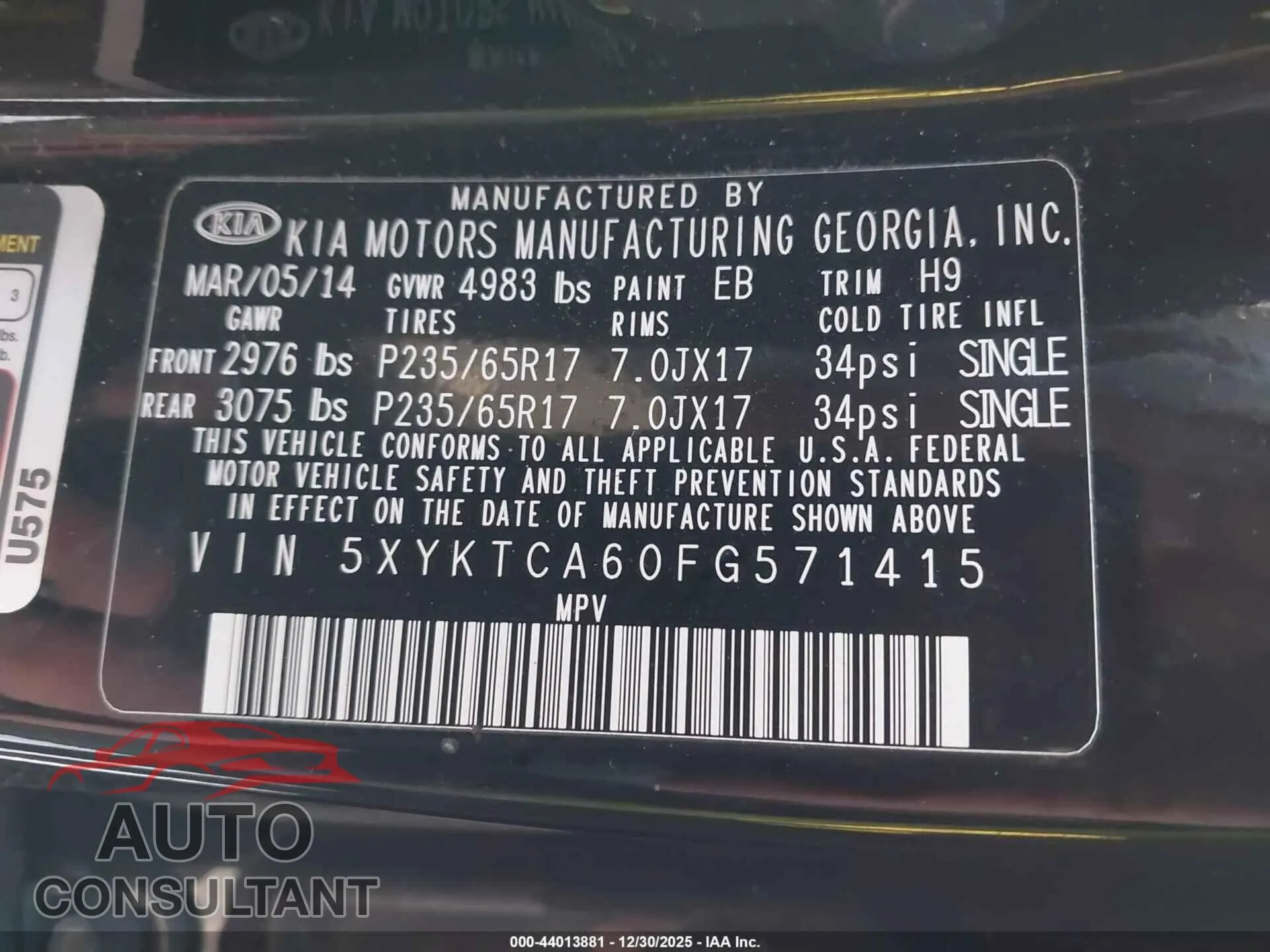2015 KIA SORENTO Damaged VIN 5XYKTCA60FG571415 – trunk area 2015 KIA SORENTO Damaged VIN 5XYKTCA60FG571415 – trunk area