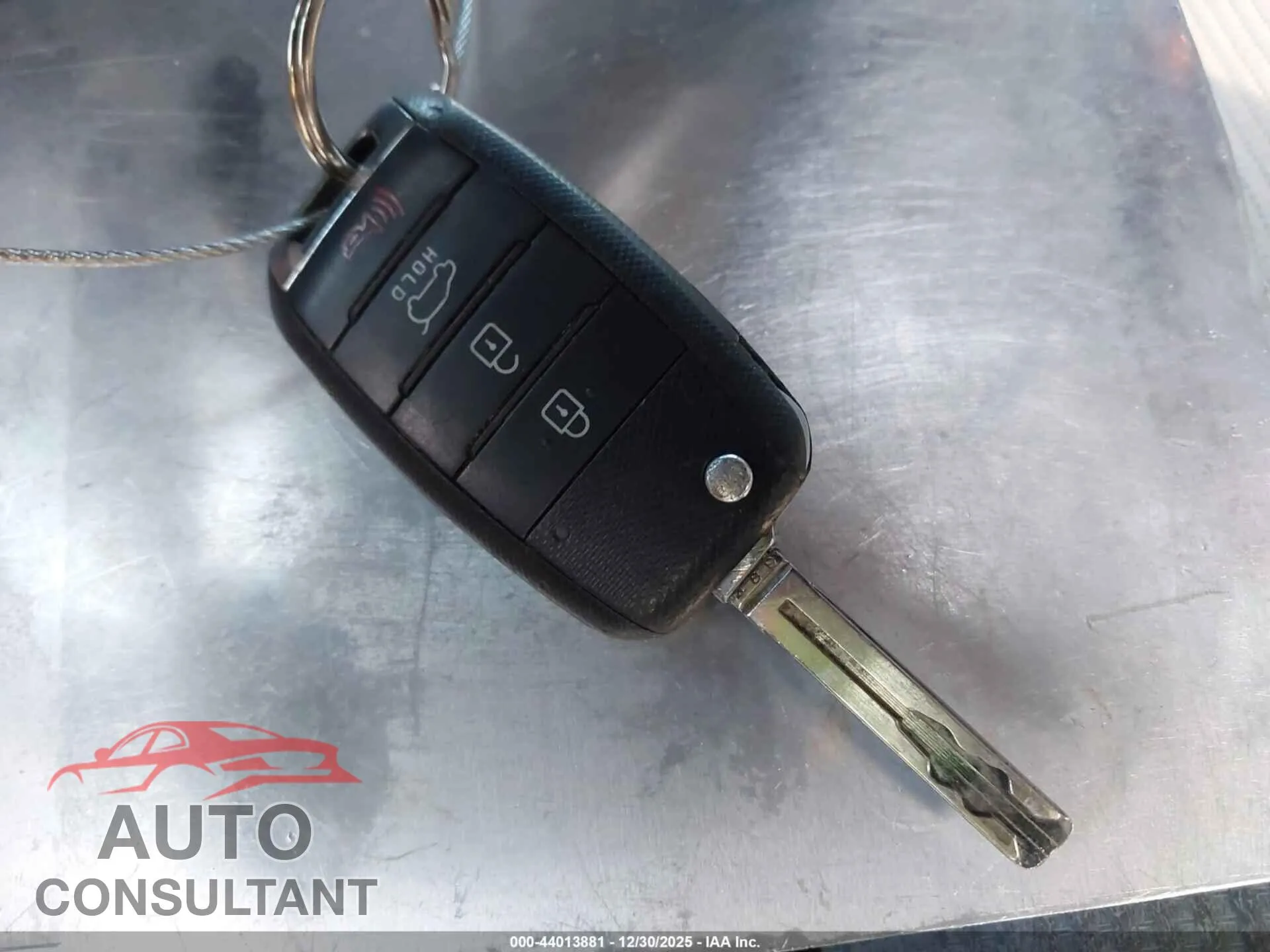 2015 KIA SORENTO Damaged VIN 5XYKTCA60FG571415 – photo 11 2015 KIA SORENTO Damaged VIN 5XYKTCA60FG571415 – photo 11