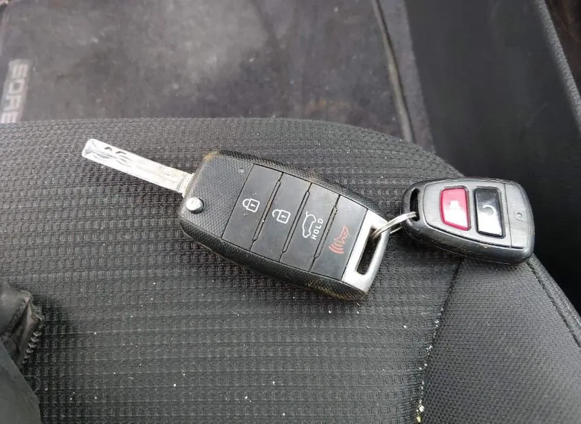 2015 KIA Sorento Used VIN 5XYKTDA71FG609829 – dashboard