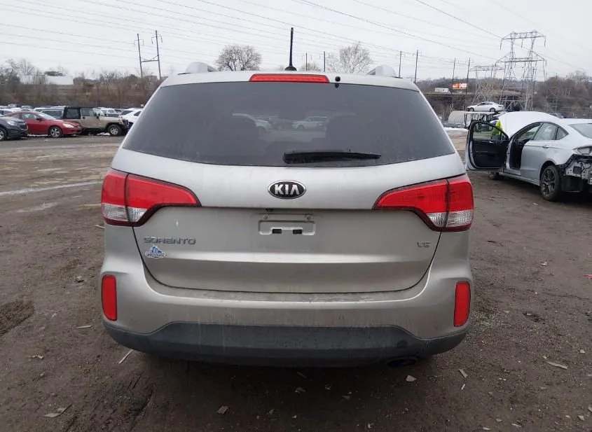 2015 KIA Sorento Used VIN 5XYKTDA71FG609829 – odometer reading