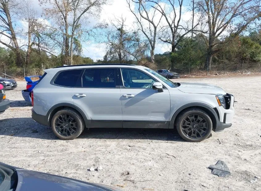 2022 KIA Telluride Used VIN 5XYP5DHCXNG223542 – odometer reading