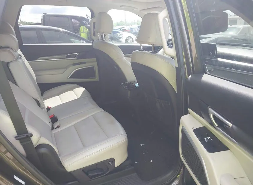 2020 KIA Telluride Used VIN 5XYP64HC5LG009486 – engine bay 2020 KIA Telluride Used VIN 5XYP64HC5LG009486 – engine bay