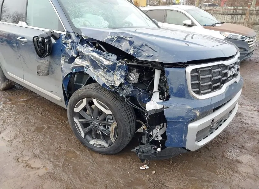 2025 KIA Telluride Used VIN 5XYP6DGC2SG724869 – engine bay