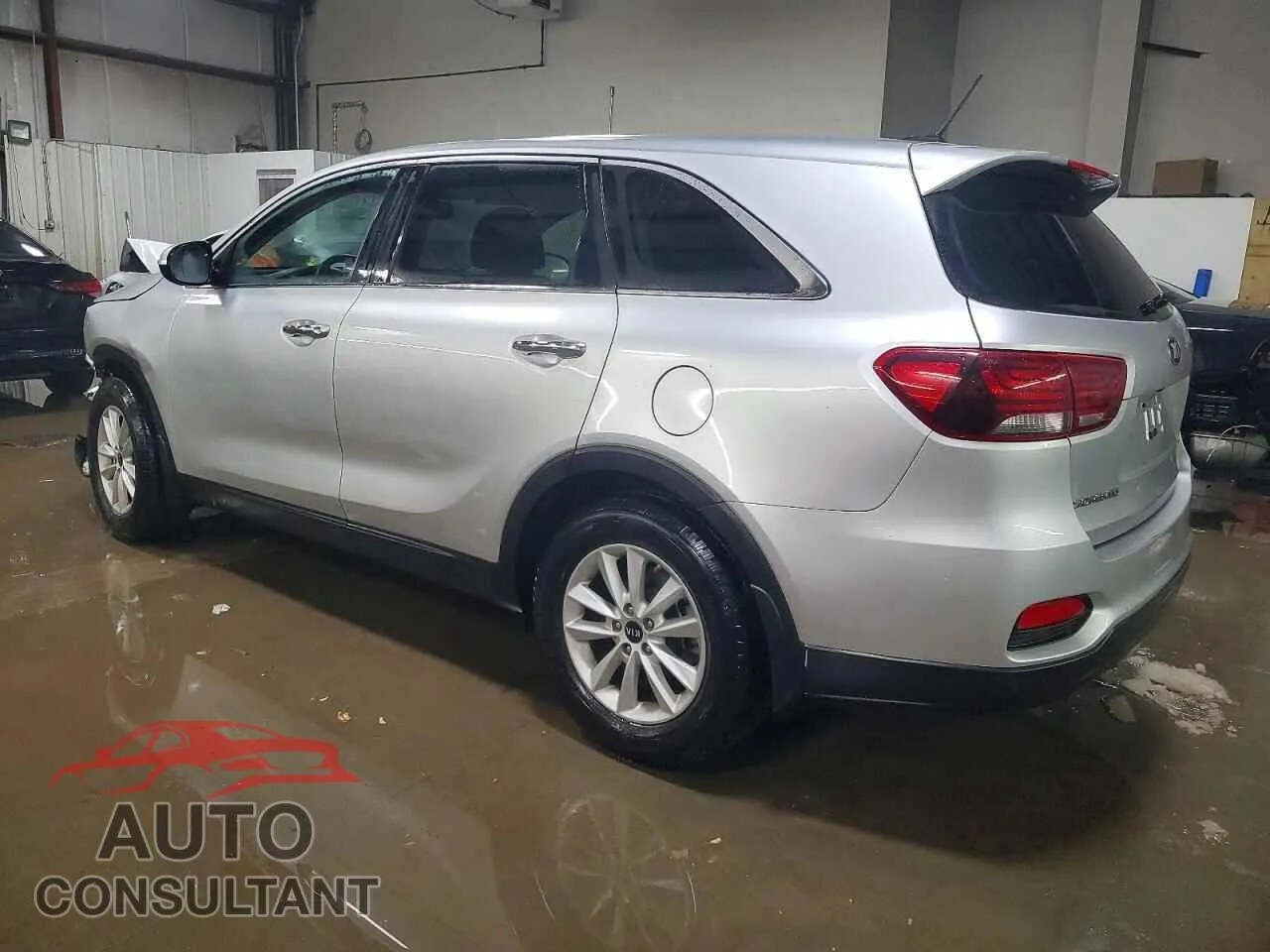 2019 KIA SORENTO Damaged VIN 5XYPG4A30KG451632 – rear exterior 2019 KIA SORENTO Damaged VIN 5XYPG4A30KG451632 – rear exterior
