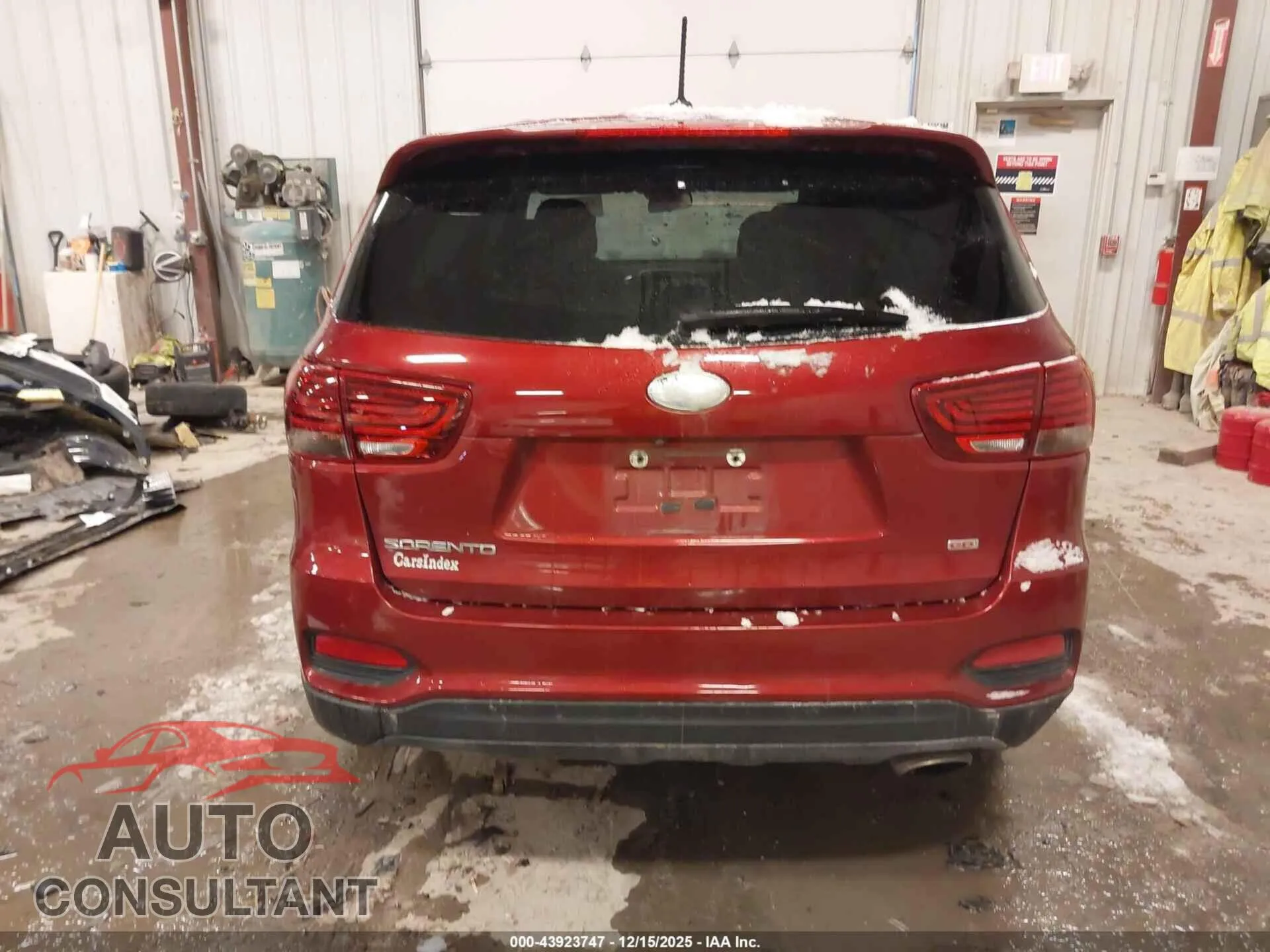 2019 KIA SORENTO Damaged VIN 5XYPG4A31KG571567 – photo 16