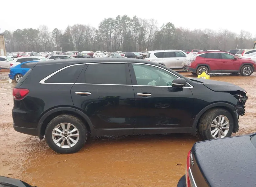 2019 KIA Sorento Used VIN 5XYPG4A39KG569503 – photo 14