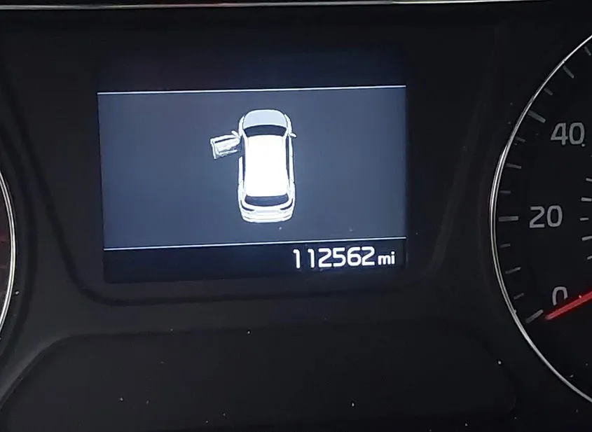 2019 KIA Sorento Used VIN 5XYPG4A39KG569503 – photo 15