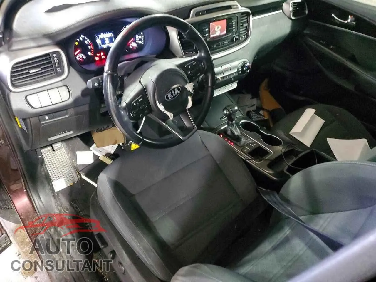 2016 KIA SORENTO Damaged VIN 5XYPG4A52GG049992 – undercarriage