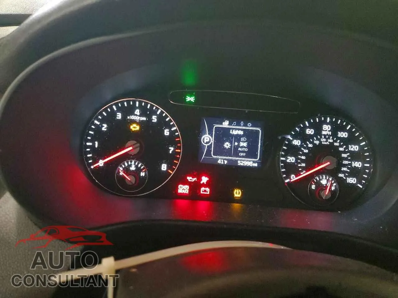 2016 KIA SORENTO Damaged VIN 5XYPG4A52GG049992 – trunk area