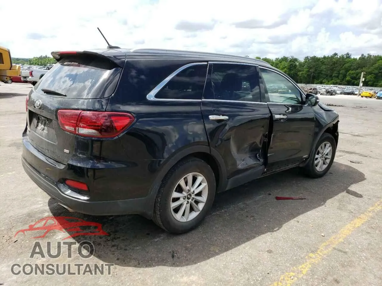 2020 KIA SORENTO Used VIN 5XYPGDA37LG668967 – side profile