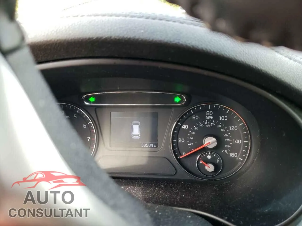 2020 KIA SORENTO Used VIN 5XYPGDA37LG668967 – trunk area