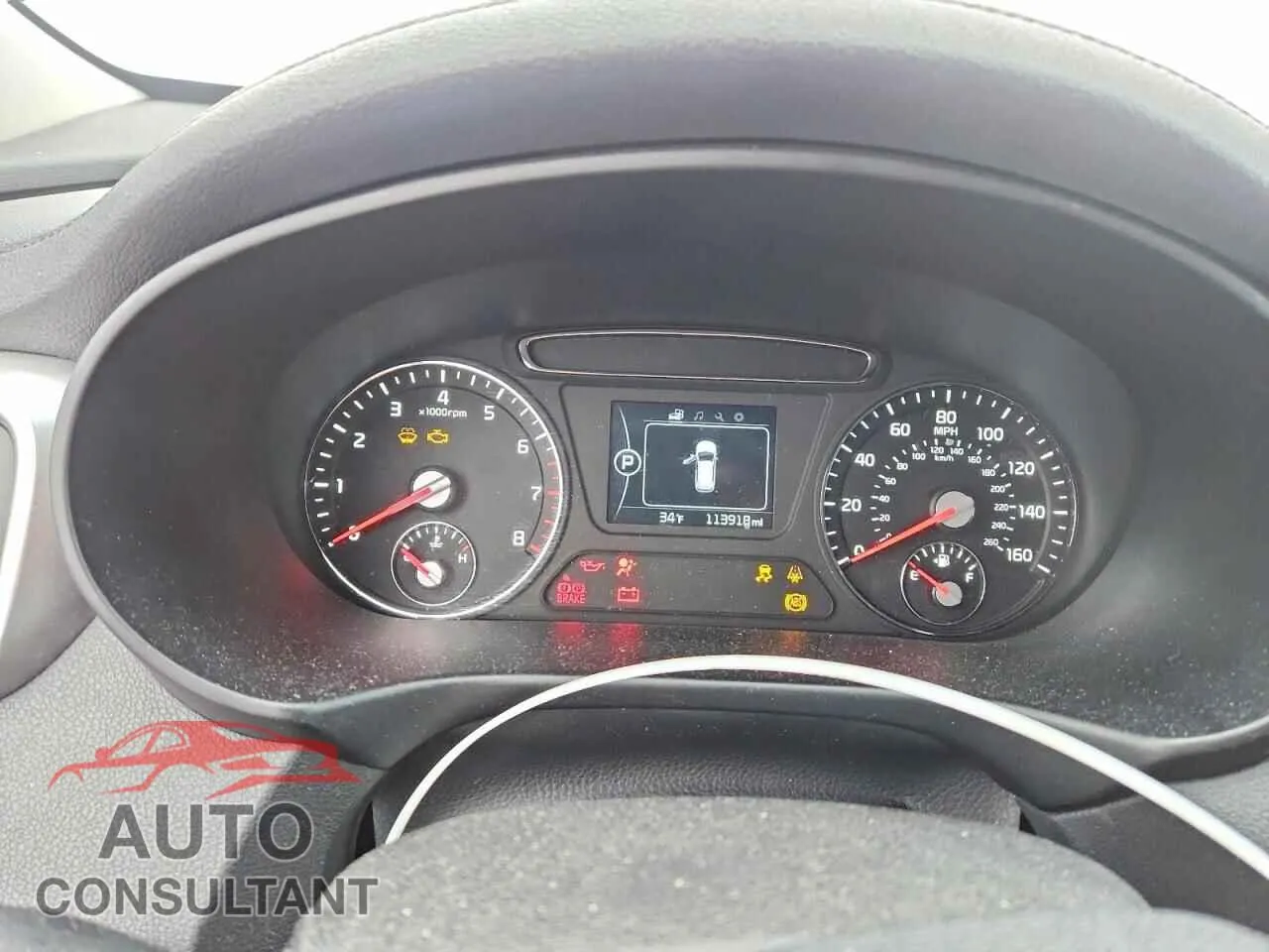 2016 KIA SORENTO Damaged VIN 5XYPGDA38GG060526 – trunk area