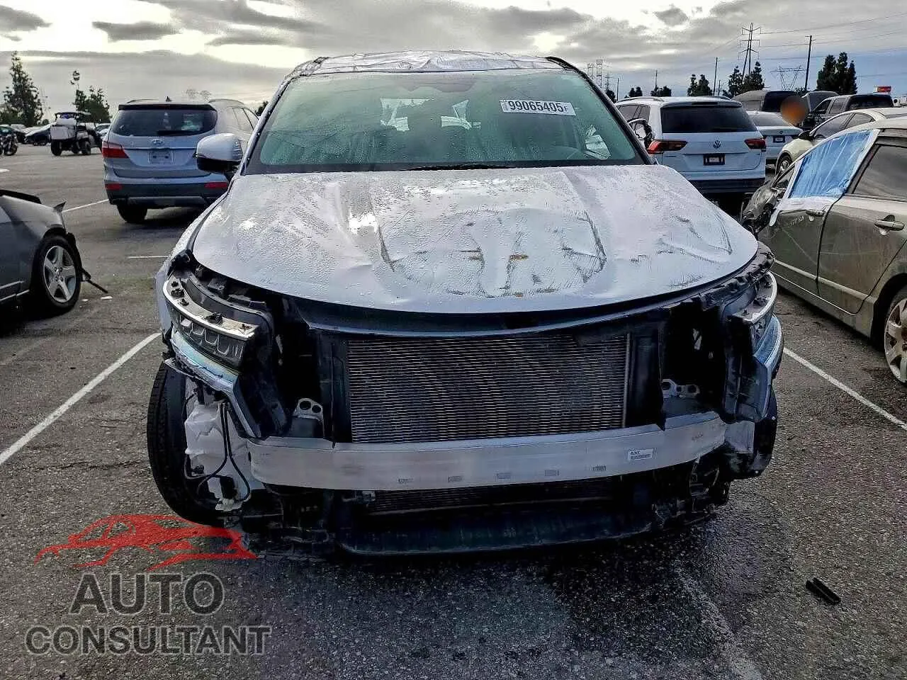 2022 KIA SORENTO Damaged VIN 5XYRG4LC6NG119057 – interior seats