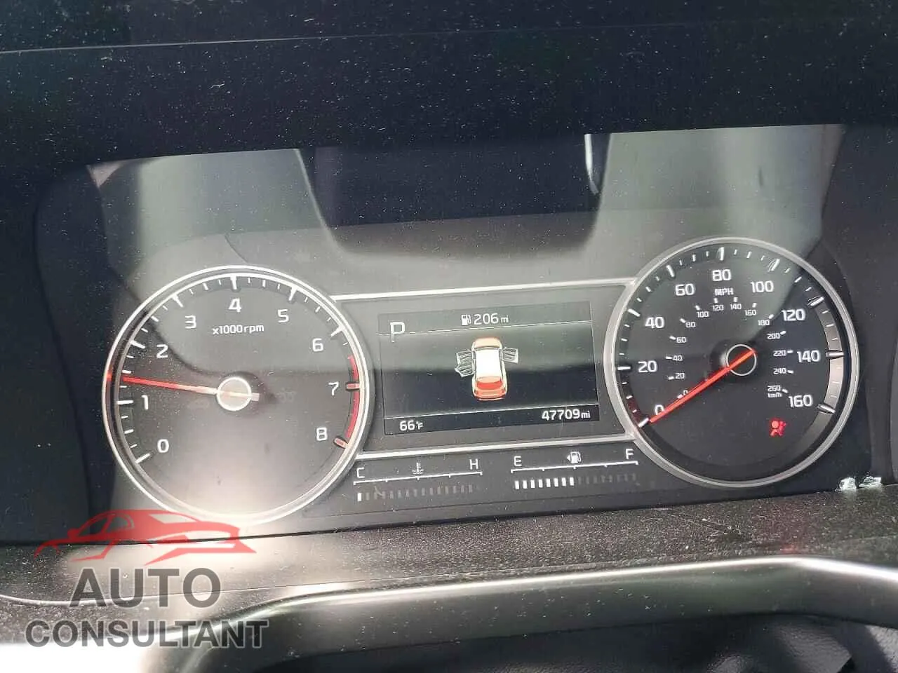 2022 KIA SORENTO Damaged VIN 5XYRG4LC6NG119057 – trunk area