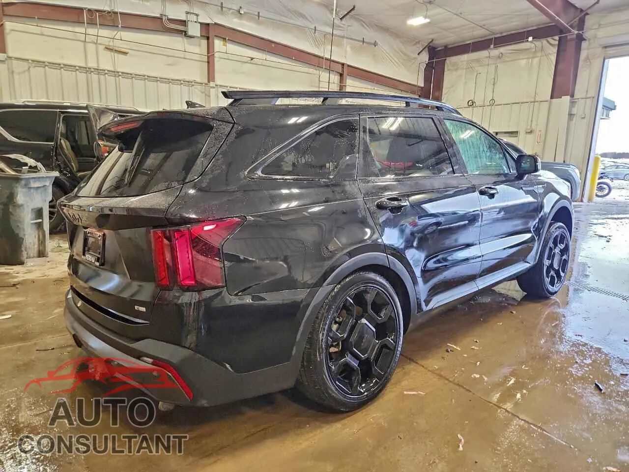 2025 KIA SORENTO Damaged VIN 5XYRHDJF6SG327087 – side profile