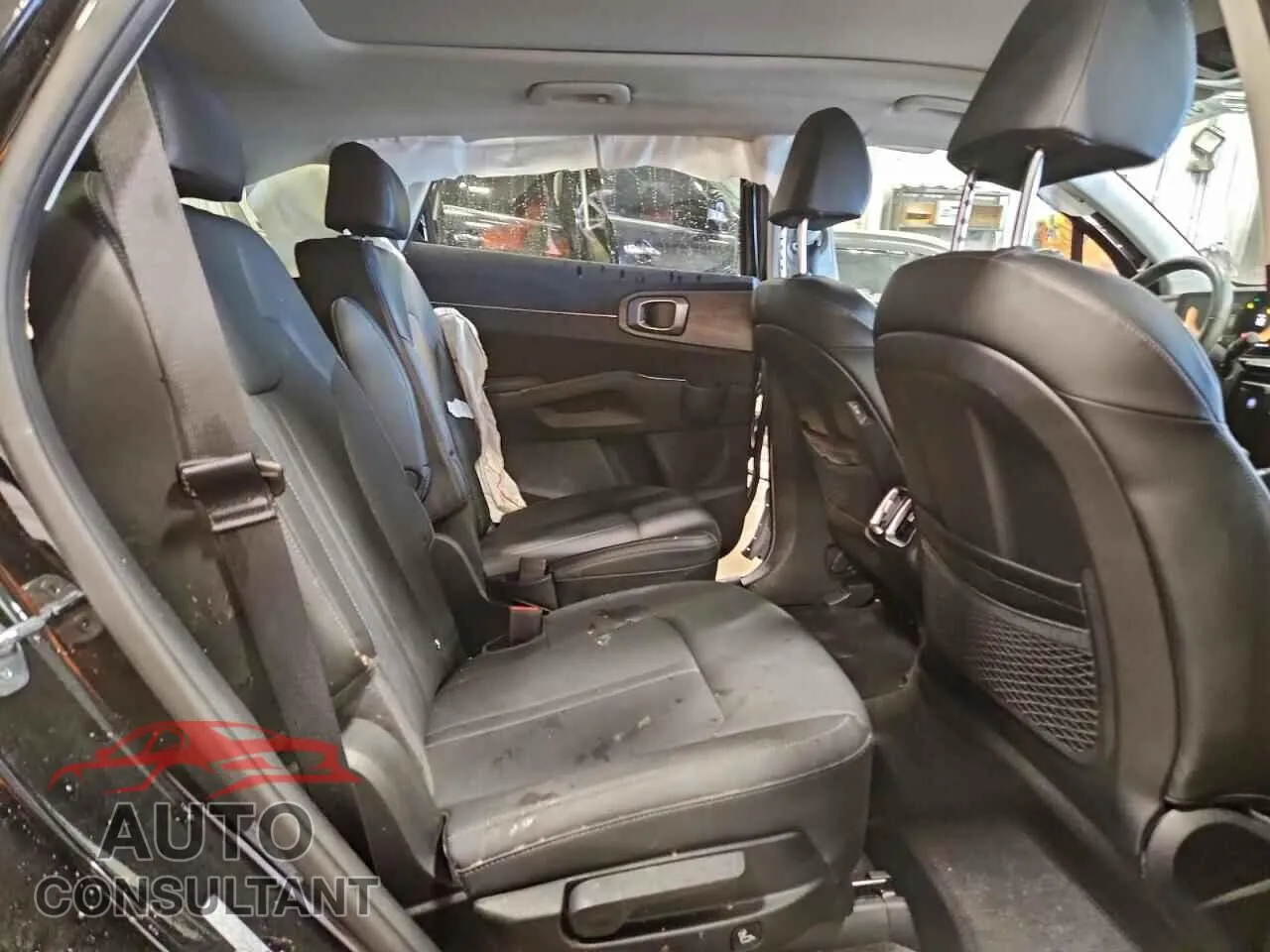 2025 KIA SORENTO Damaged VIN 5XYRHDJF6SG327087 – odometer reading