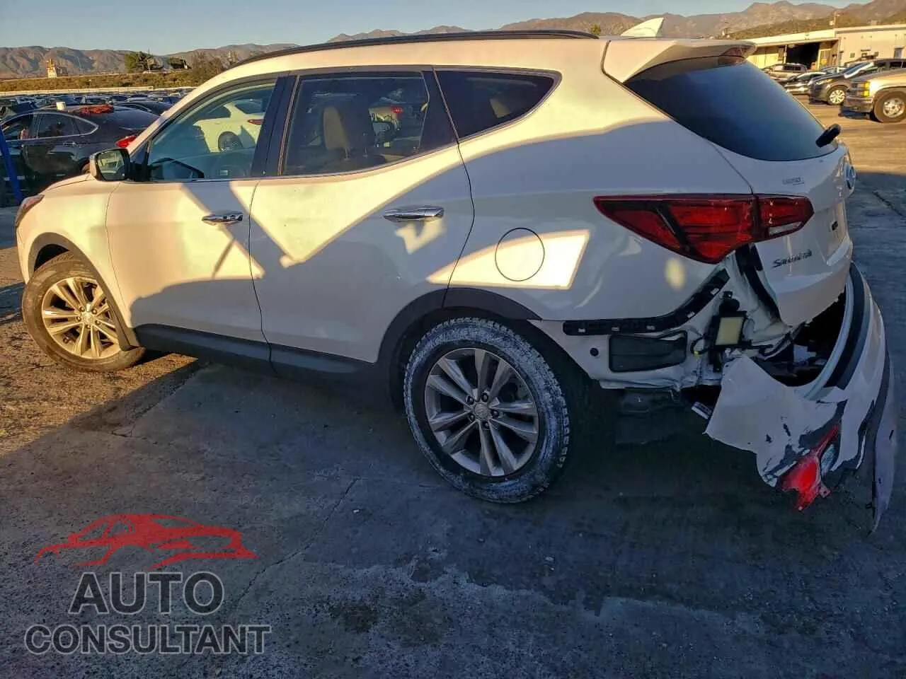 2018 HYUNDAI SANTA FE Damaged VIN 5XYZU4LA3JG570156 – rear exterior