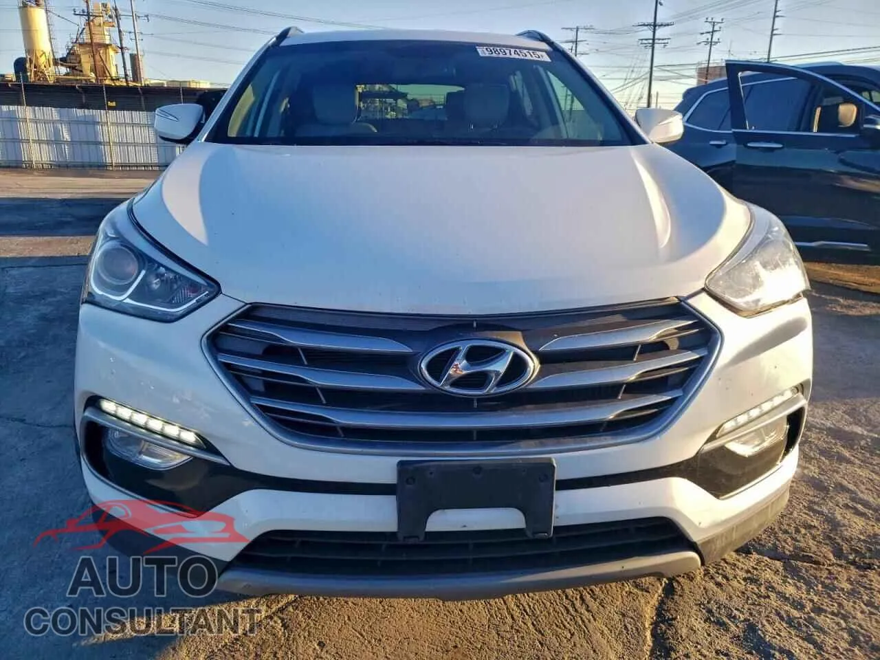2018 HYUNDAI SANTA FE Damaged VIN 5XYZU4LA3JG570156 – interior seats