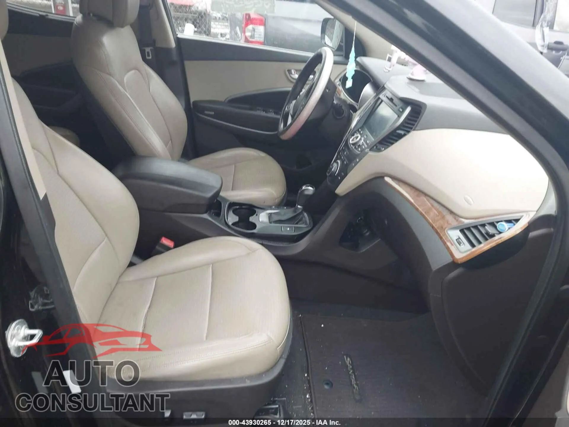 2014 HYUNDAI SANTA FE SPORT Damaged VIN 5XYZUDLB6EG154245 – interior seats