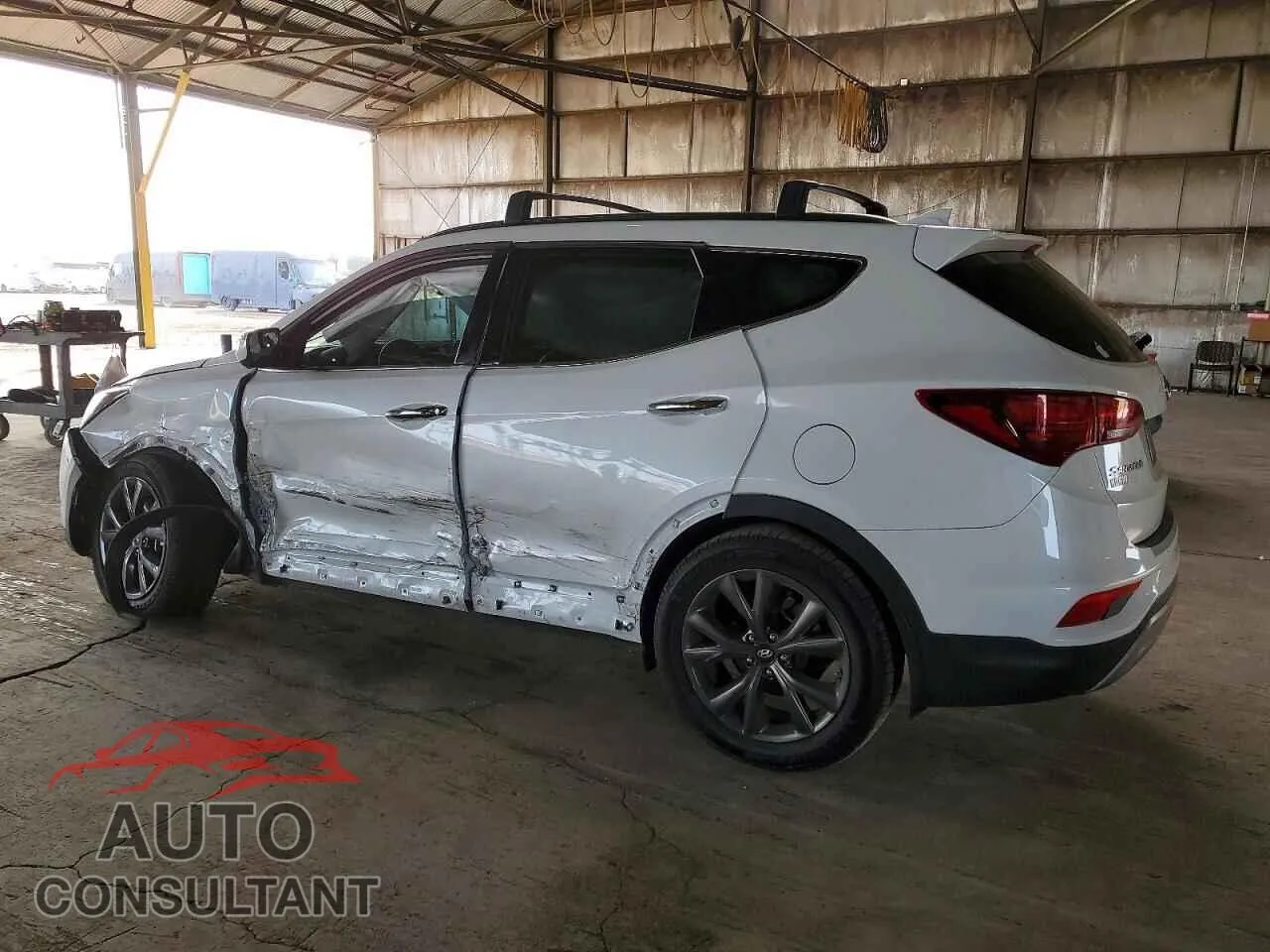 2018 HYUNDAI SANTA FE Damaged VIN 5XYZW4LA4JG527357 – rear exterior
