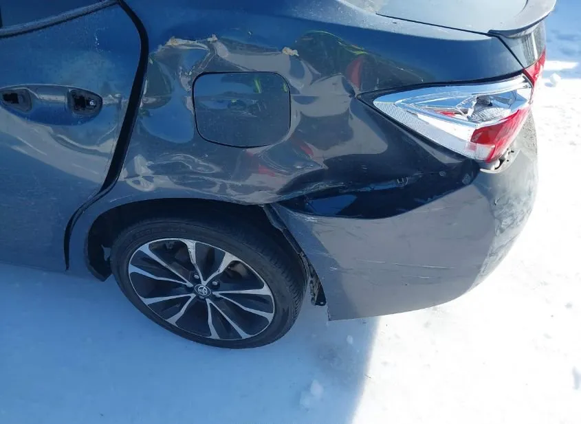 2018 TOYOTA Corolla Used VIN 5YFBURHE2JP790569 – dashboard