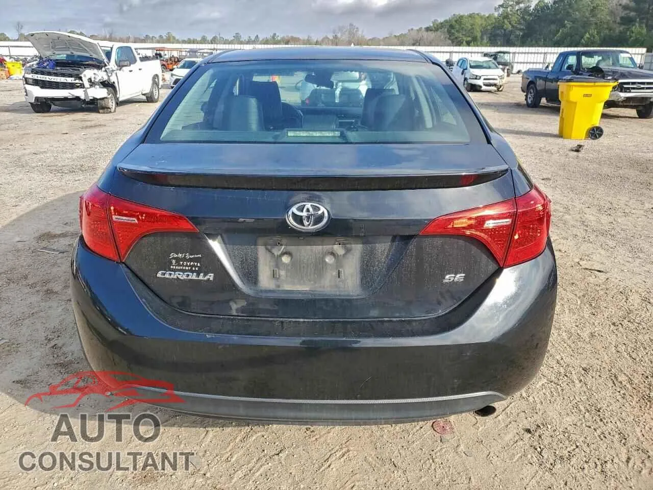 2018 TOYOTA COROLLA Damaged VIN 5YFBURHE3JP762876 – engine bay