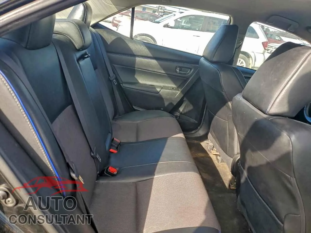 2018 TOYOTA COROLLA Damaged VIN 5YFBURHE3JP762876 – odometer reading