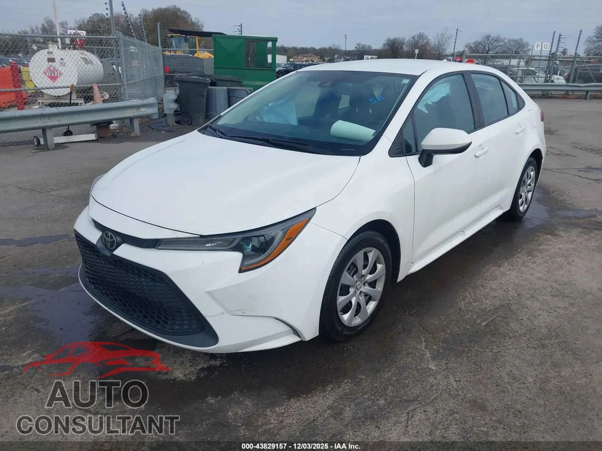 2022 TOYOTA COROLLA Damaged VIN 5YFEPMAE4NP334533 – rear exterior