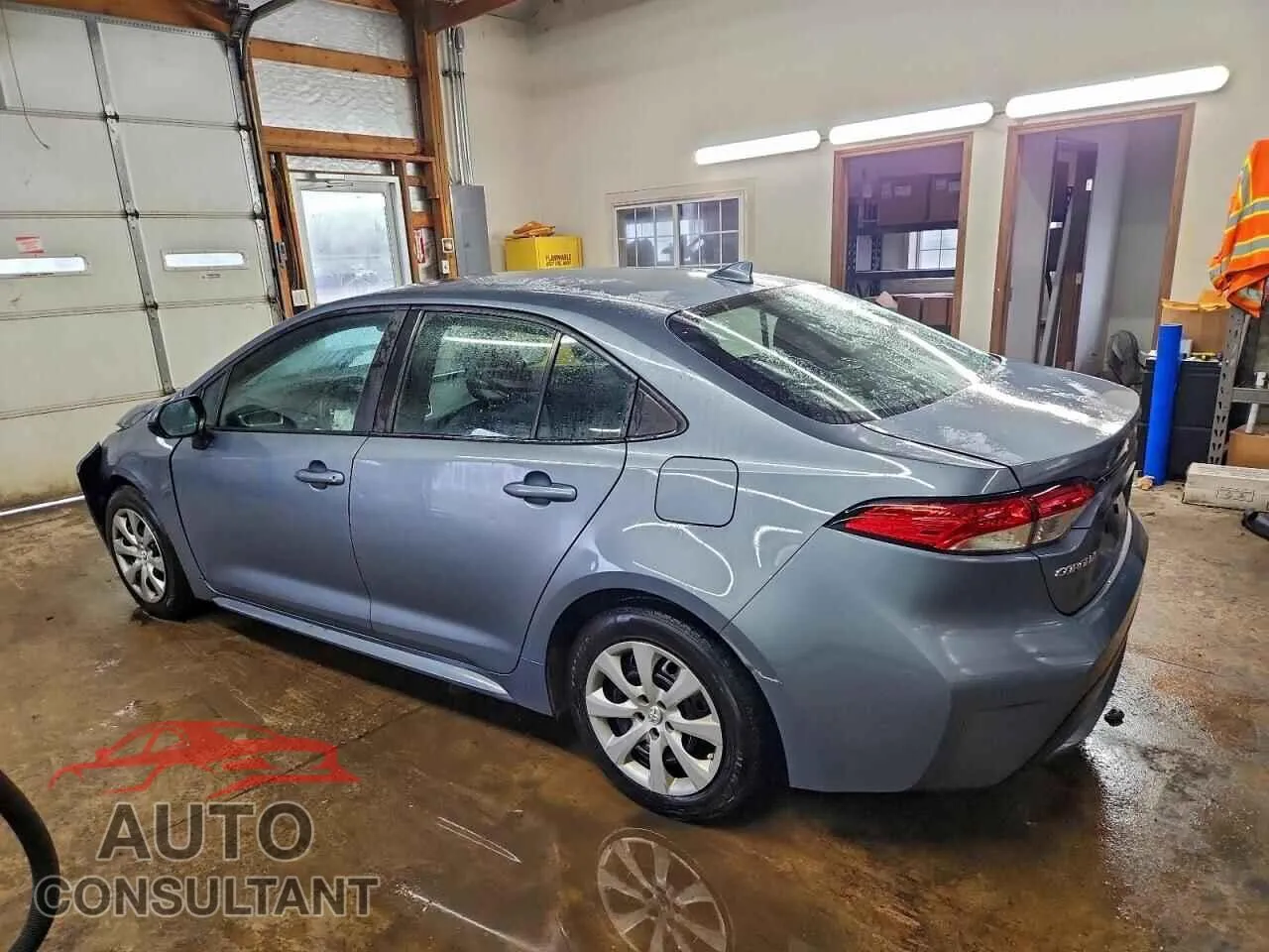 2021 TOYOTA COROLLA Damaged VIN 5YFEPMAE7MP209380 – rear exterior