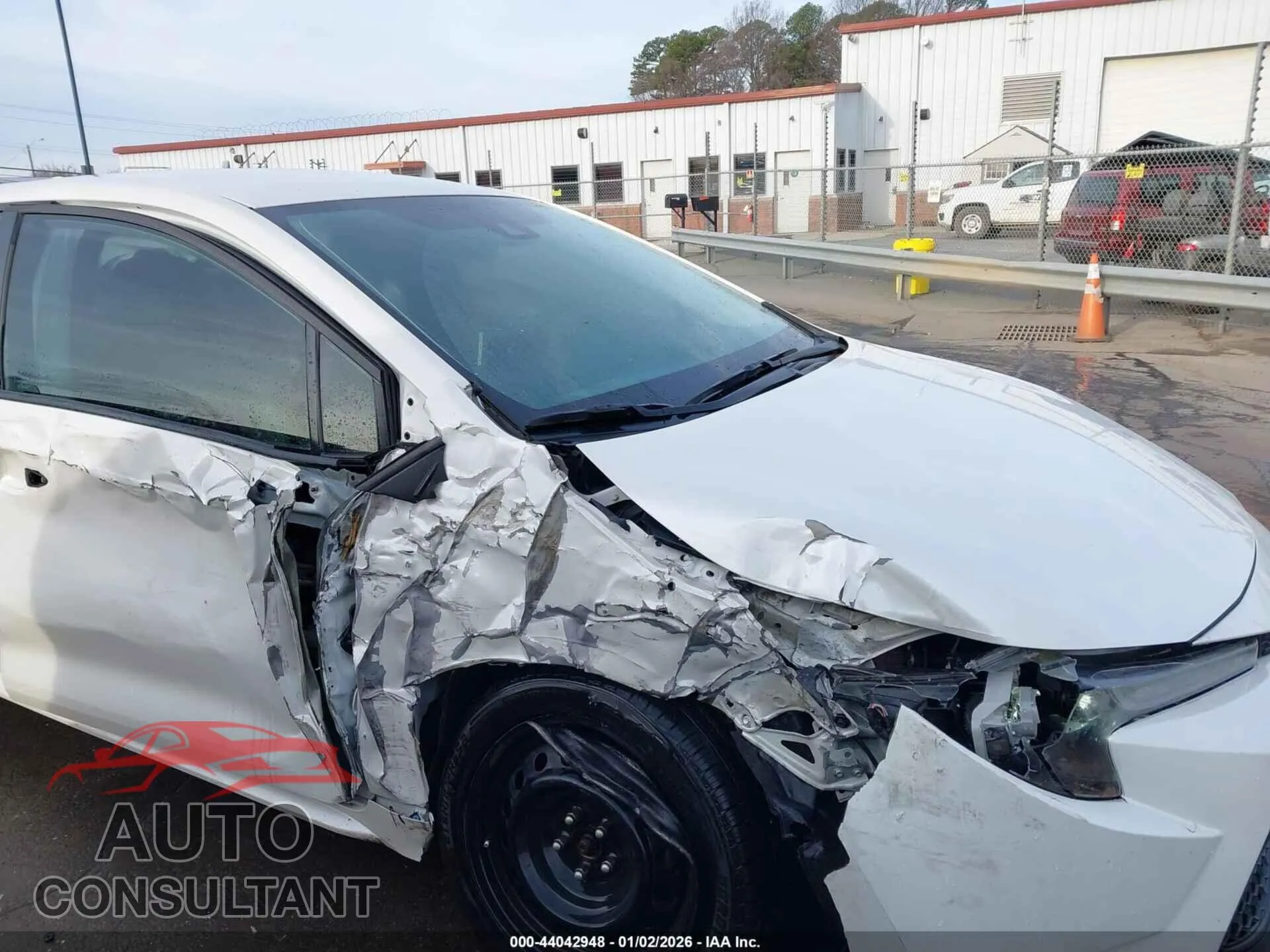 2020 TOYOTA COROLLA Damaged VIN 5YFEPRAE1LP114213 – engine bay