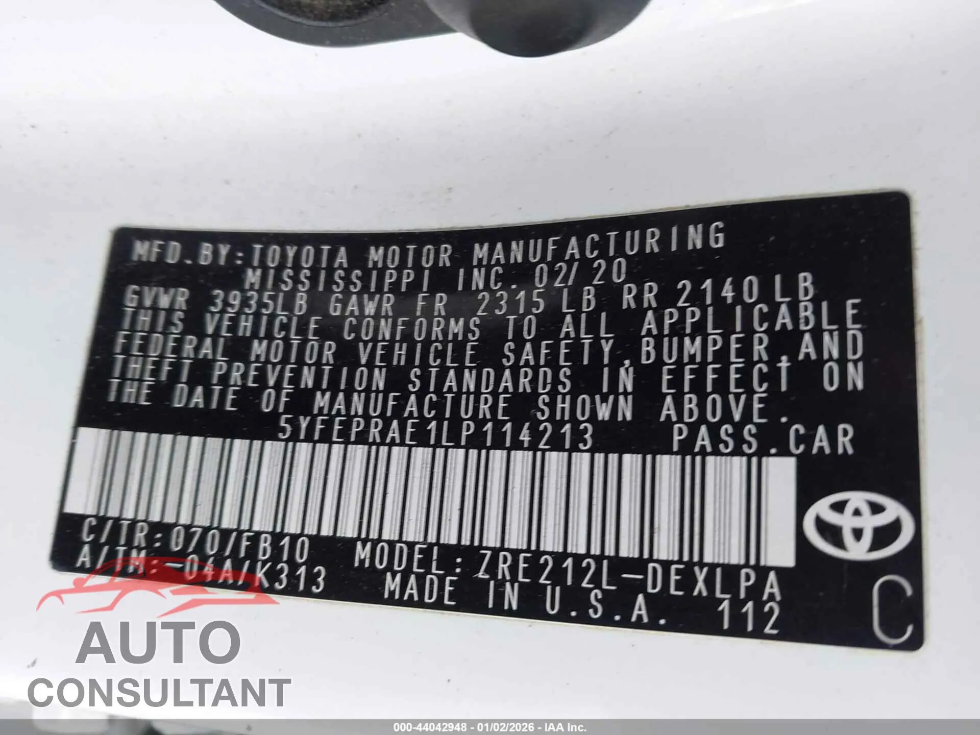 2020 TOYOTA COROLLA Damaged VIN 5YFEPRAE1LP114213 – trunk area