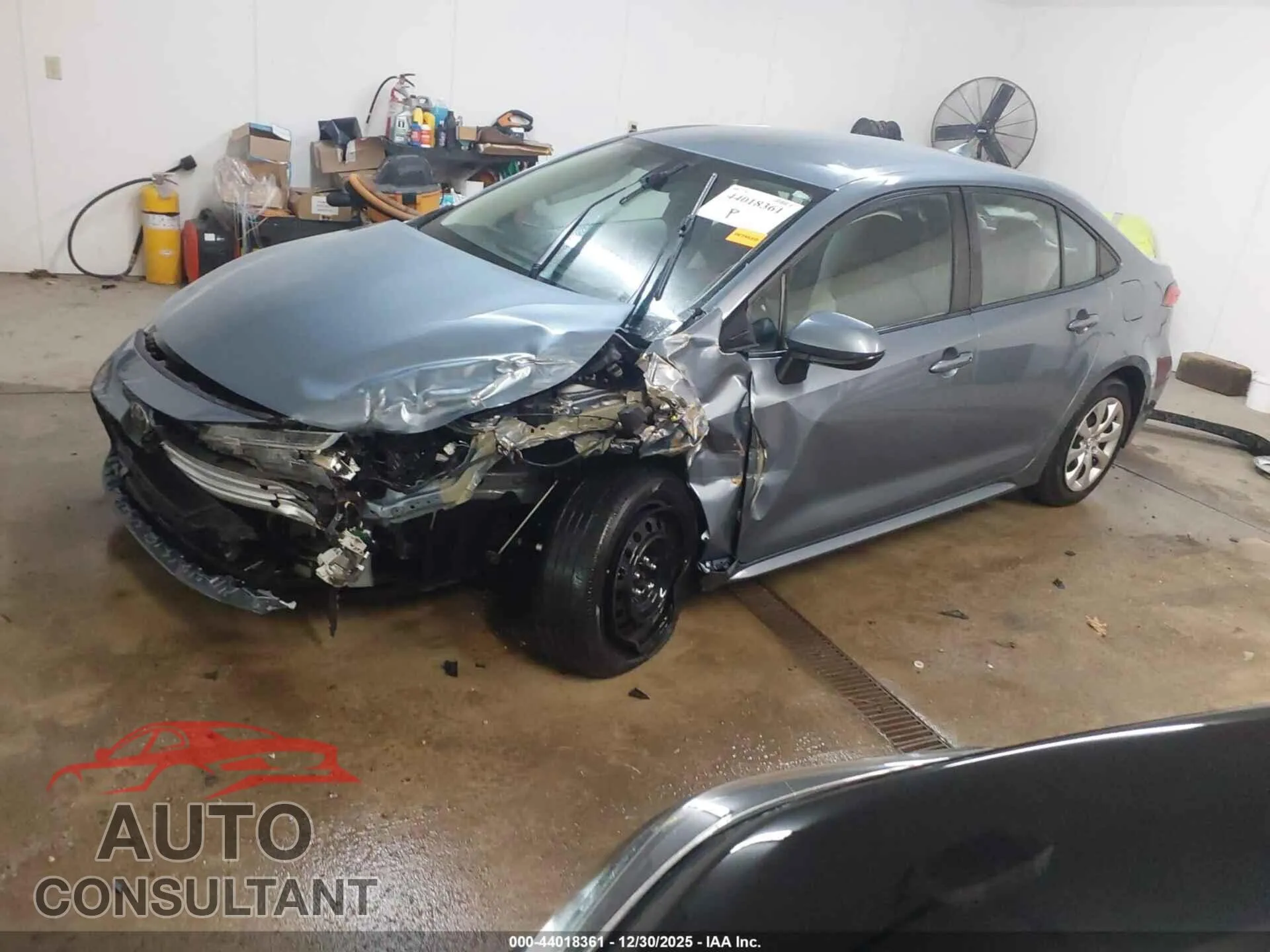 2020 TOYOTA COROLLA Damaged VIN 5YFEPRAE6LP062027 – rear exterior