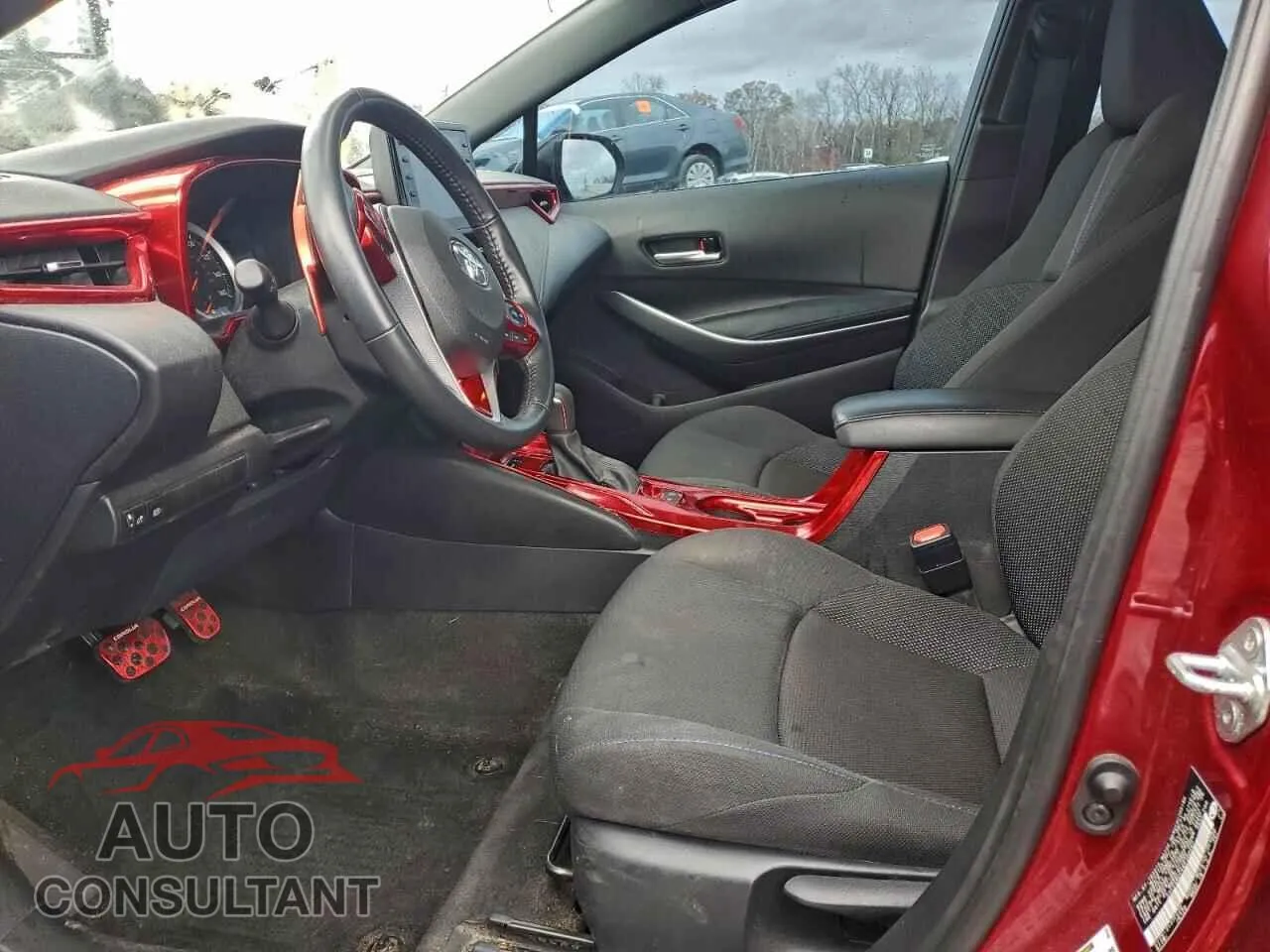 2022 TOYOTA COROLLA Damaged VIN 5YFS4MCE4NP100465 – exterior detail