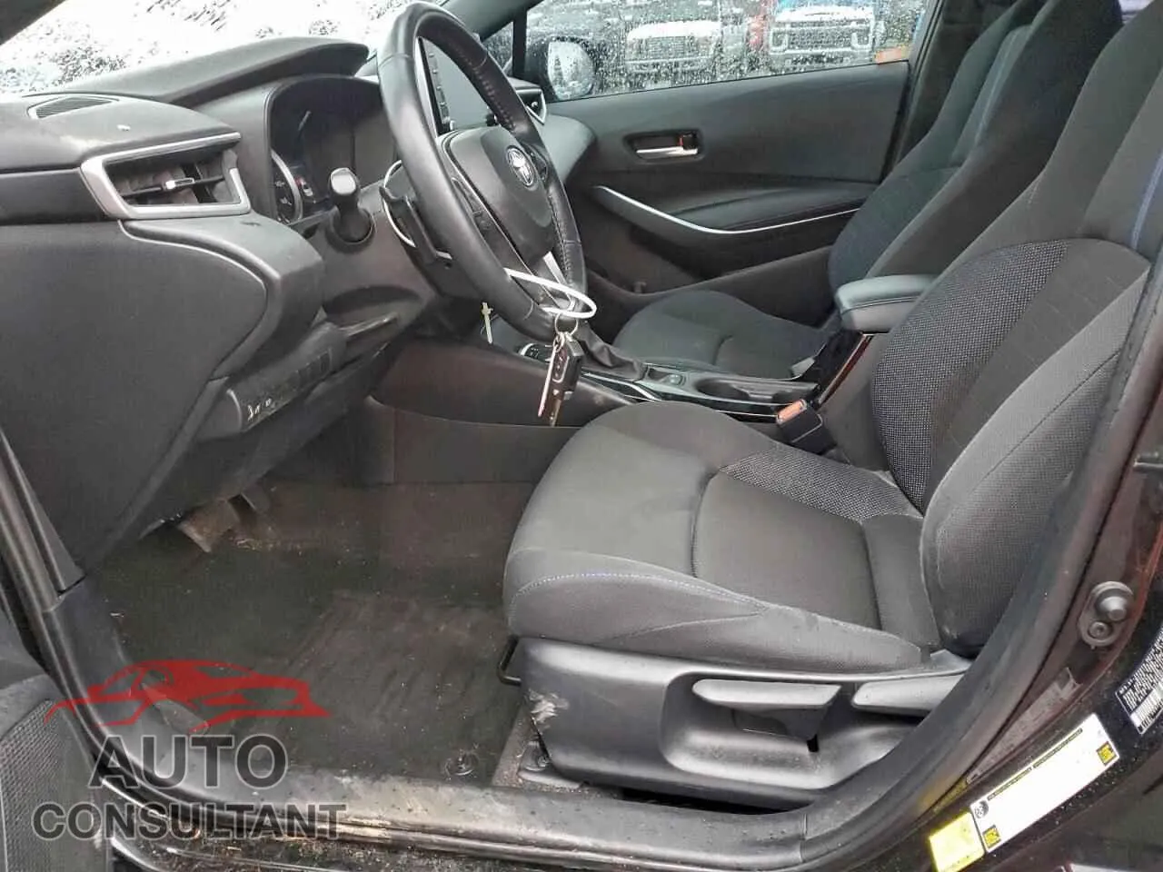 2021 TOYOTA COROLLA Damaged VIN 5YFS4MCEXMP095965 – exterior detail