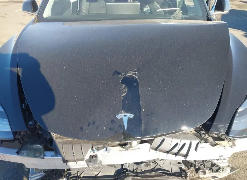 2018 TESLA Model 3 Used VIN 5YJ3E1EA0JF008446 – dashboard