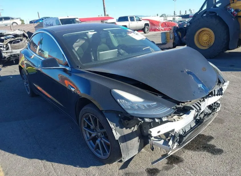 2018 TESLA Model 3 Used VIN 5YJ3E1EA0JF008446 – photo 15