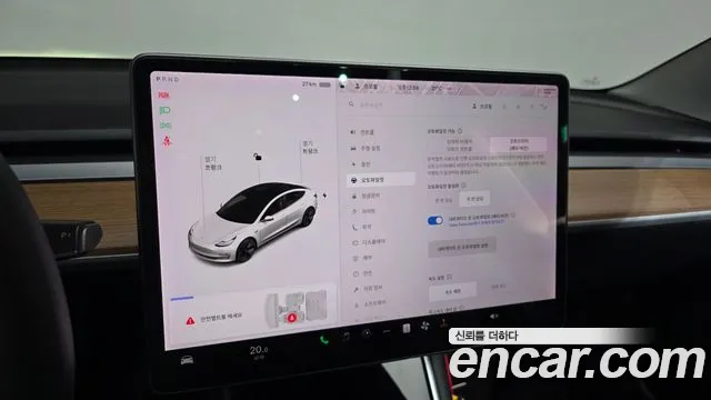 2020 Tesla Model 3 Standard Range Plue RWD Sold VIN 5YJ3E1EA0LF584699 – dashboard
