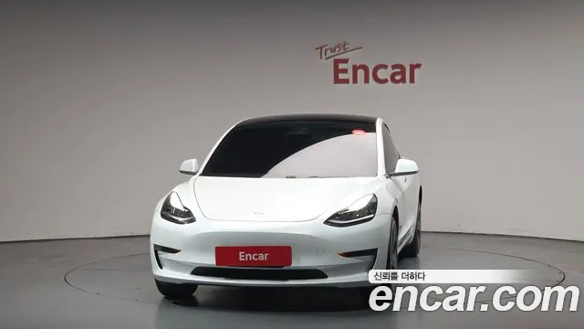 2020 Tesla Model 3 Standard Range Plue RWD Sold VIN 5YJ3E1EA0LF584699 – interior seats