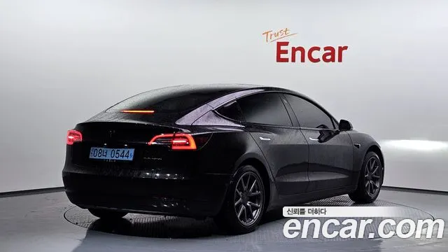 2020 Tesla Model 3 Standard Range Plue RWD Sold VIN 5YJ3E1EA3LF810122 – trunk area 2020 Tesla Model 3 Standard Range Plue RWD Sold VIN 5YJ3E1EA3LF810122 – trunk area