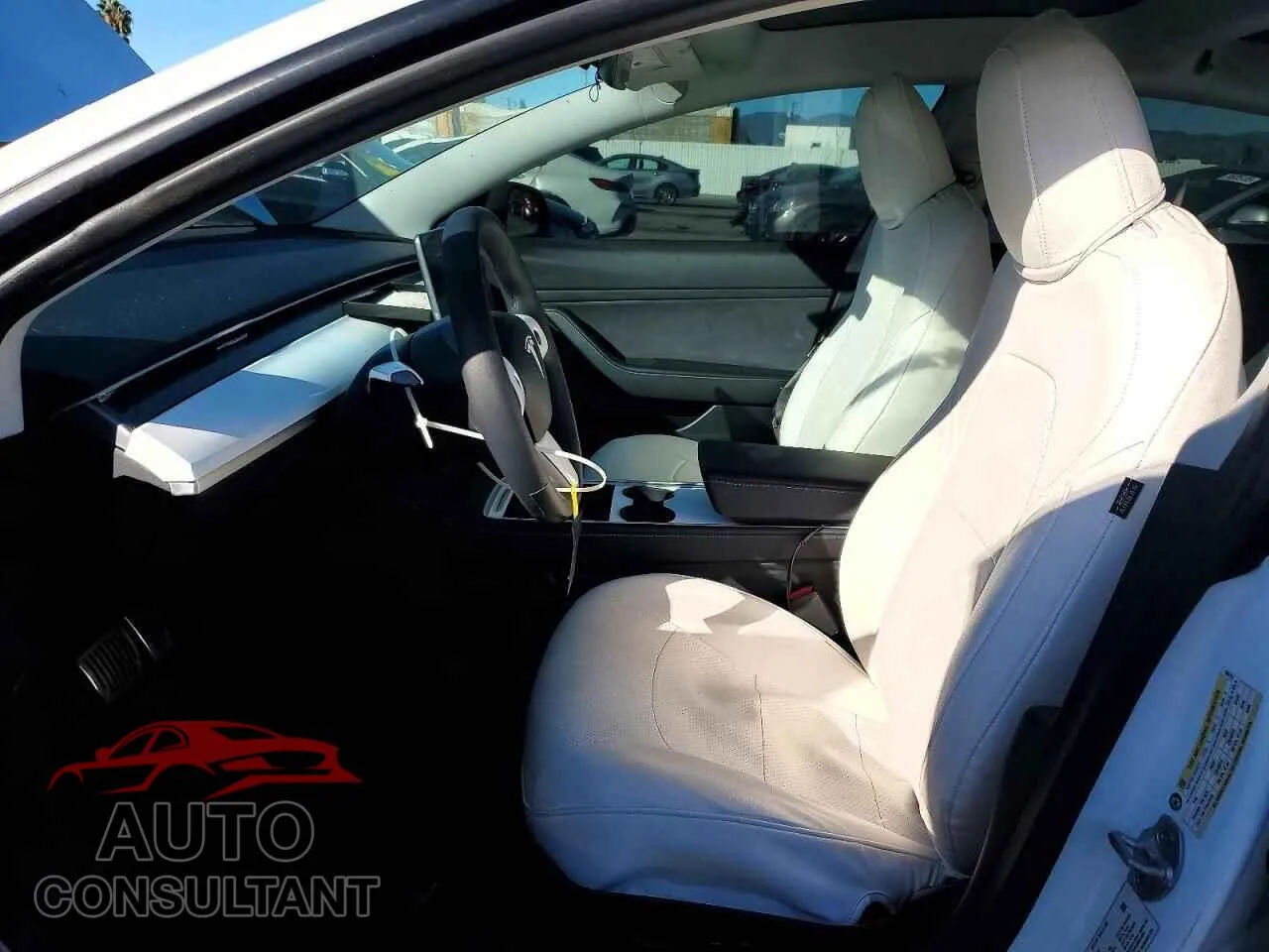 2021 TESLA MODEL 3 Damaged VIN 5YJ3E1EA4MF930724 – exterior detail 2021 TESLA MODEL 3 Damaged VIN 5YJ3E1EA4MF930724 – exterior detail
