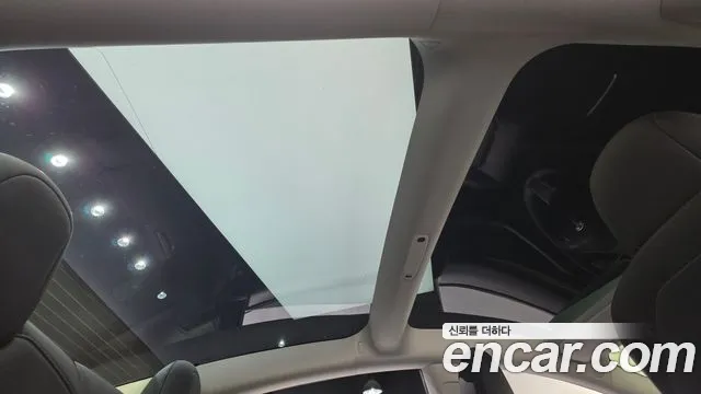 2022 Tesla Model 3 RWD Sold VIN 5YJ3E1EA4NF307136 – interior seats