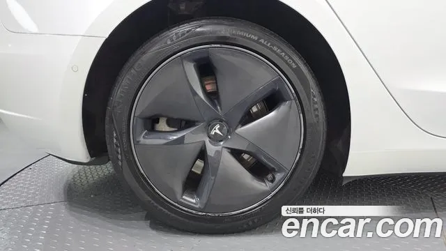 2020 Tesla Model 3 Standard Range Plue RWD VIN 5YJ3E1EA5LF726609
