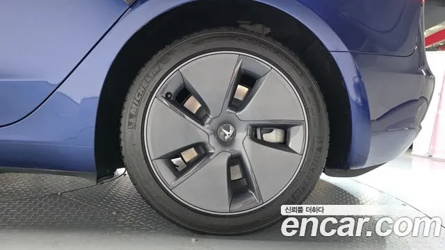 2022 Tesla Model 3 RWD VIN 5YJ3E1EA7NF306658